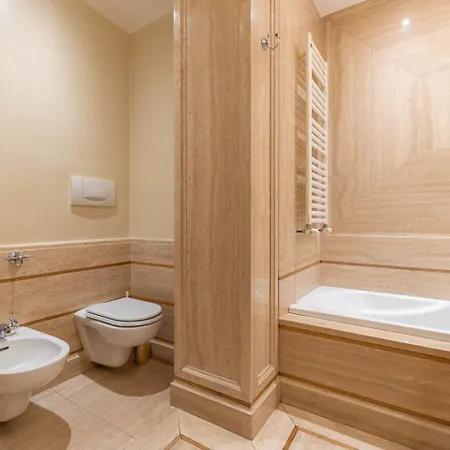 The Train Bed & Breakfast Bari
